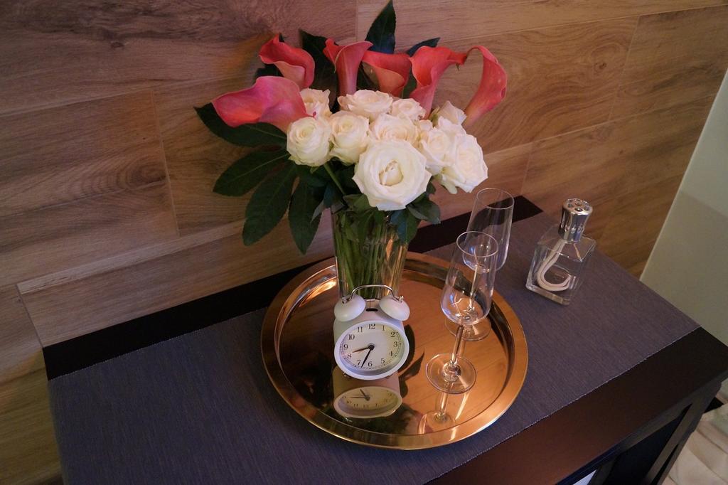 Supreme Vienna Studio Apartment Bagian luar foto